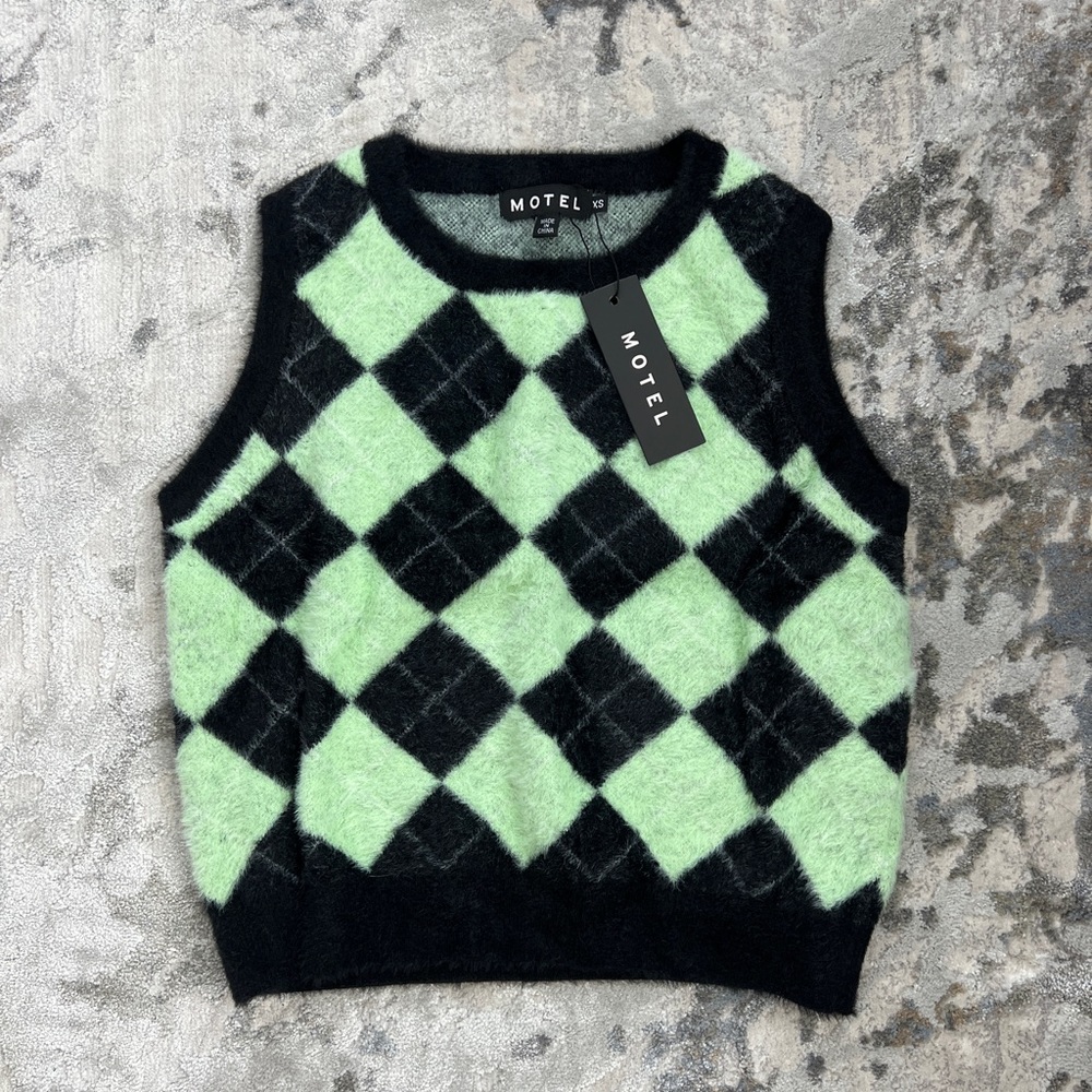 Motel Rocks Diamond Print Sweater Vest